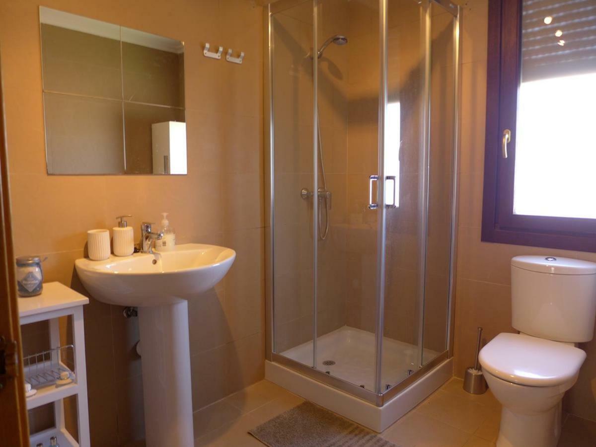 Apartamento En Nueva De Llanes Buitenkant foto